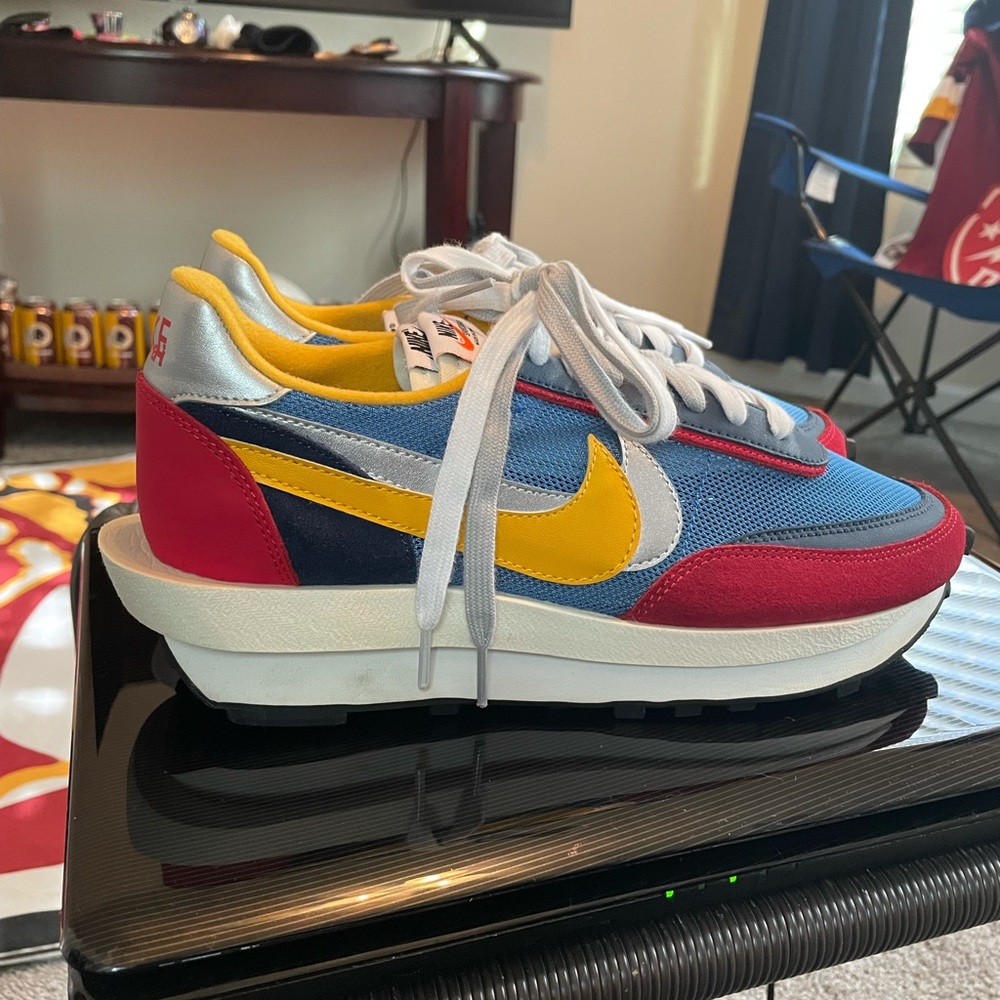 Nike